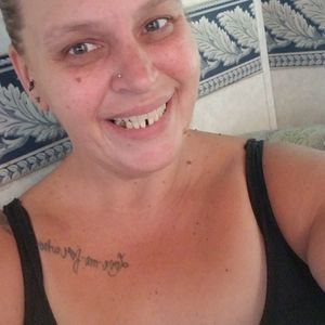 Meet your Posher, Carla